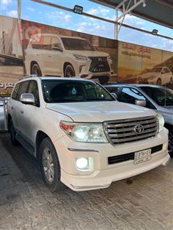 تويوتا لاندكروزر